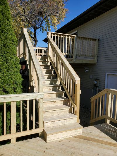 Custom Deck Building in Bloomington IL